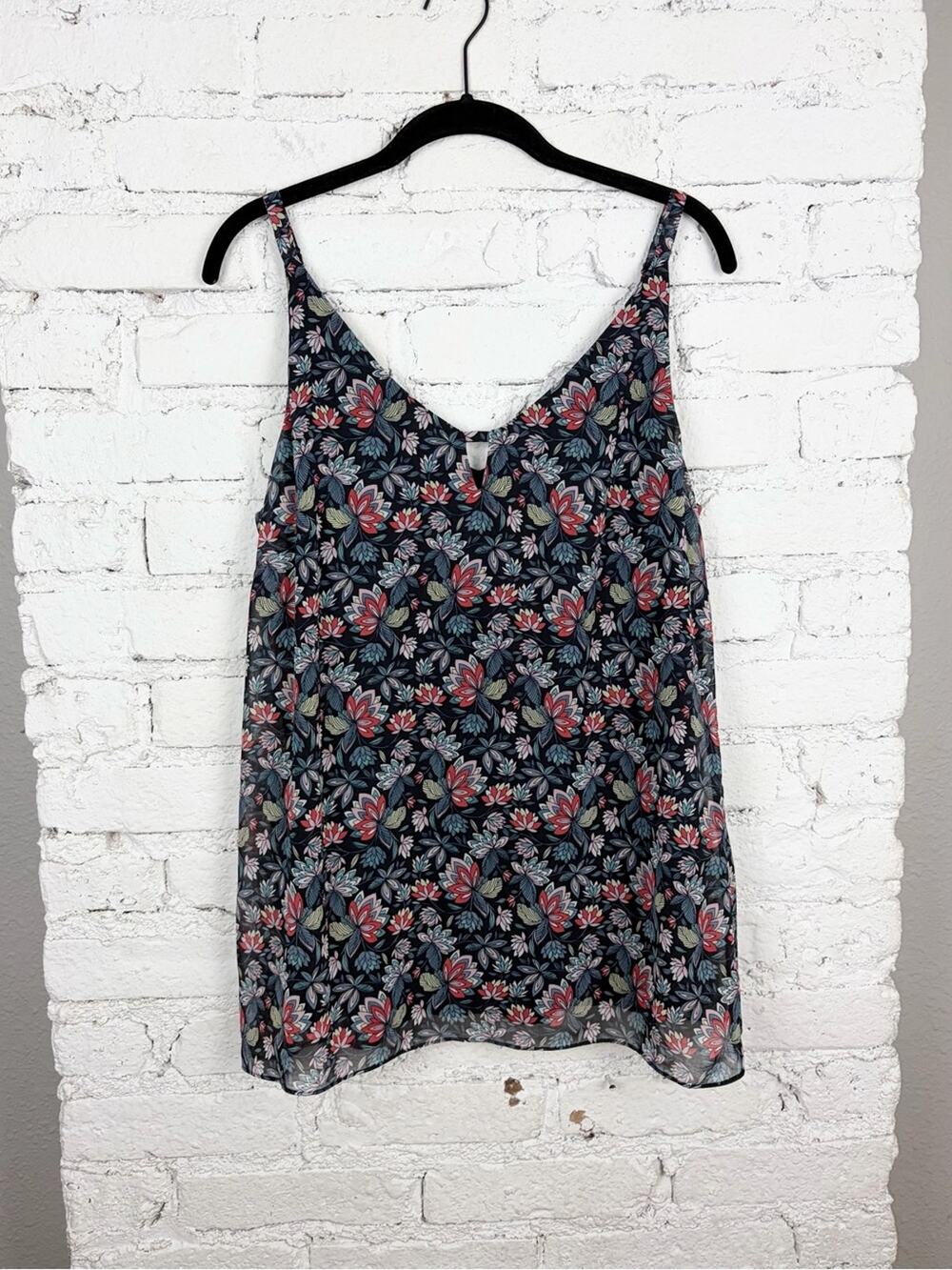Cabi Flirt Blue Floral Cami Tank Top Medium 5224
